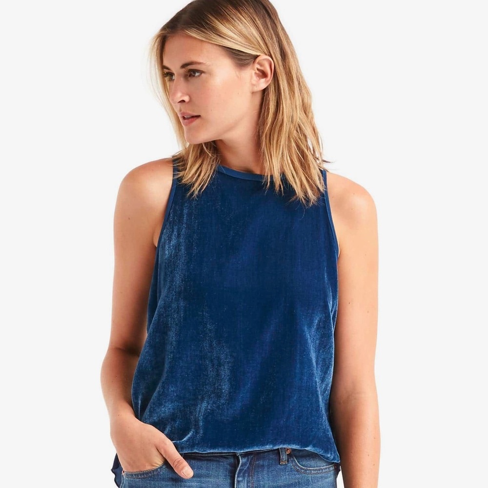 Gap velvet blue top EUC